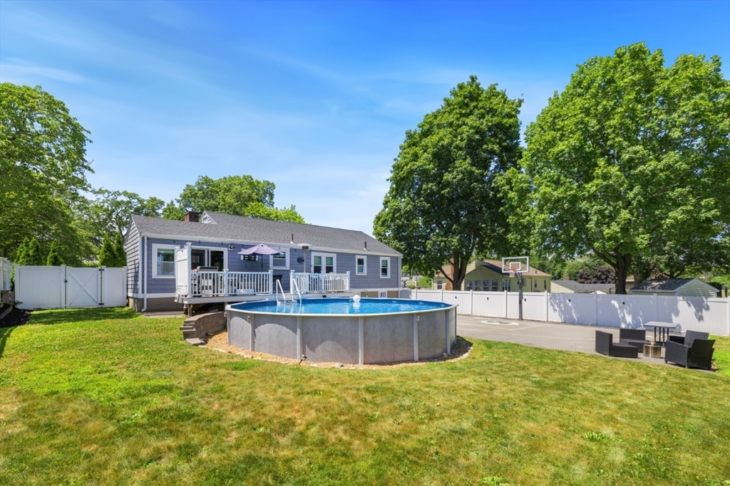 14 Harding Road Wakefield, MA 01880 - Photo 40 of 42 Gallery Image 40