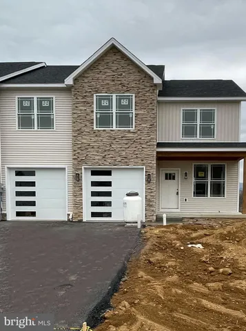 $388,900 | 11816 Mystic Rock Lane South, Waynesboro, PA 17268