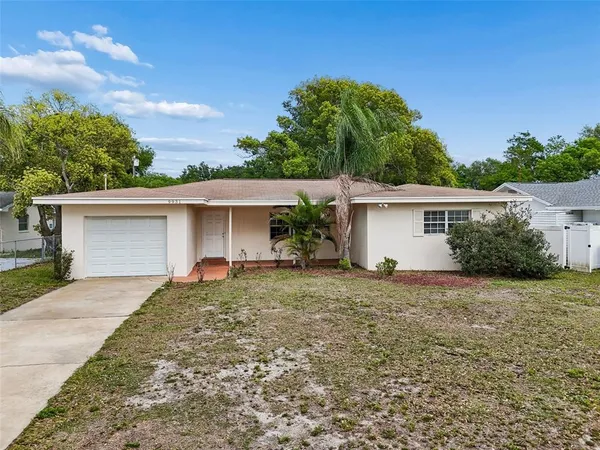 $440,900 | 9931 110th Street, Seminole, FL 33772