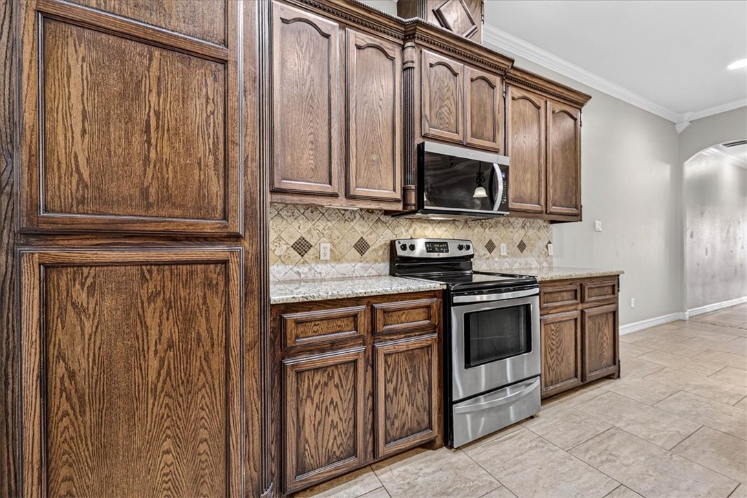 6934 Wooldridge Road, Unit G2 Corpus Christi, TX 78414 - Photo 13 of 35