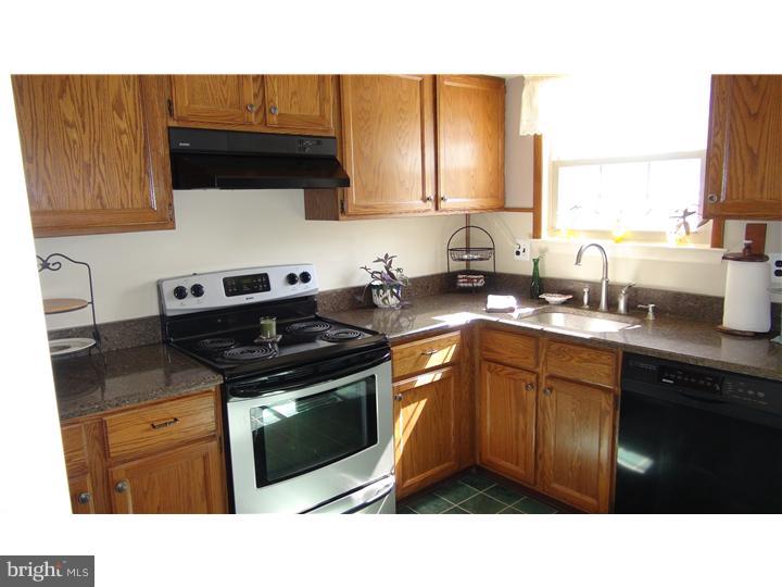 46 Church Road Horsham, PA 19044 - Photo 8 of 21 Kitchen