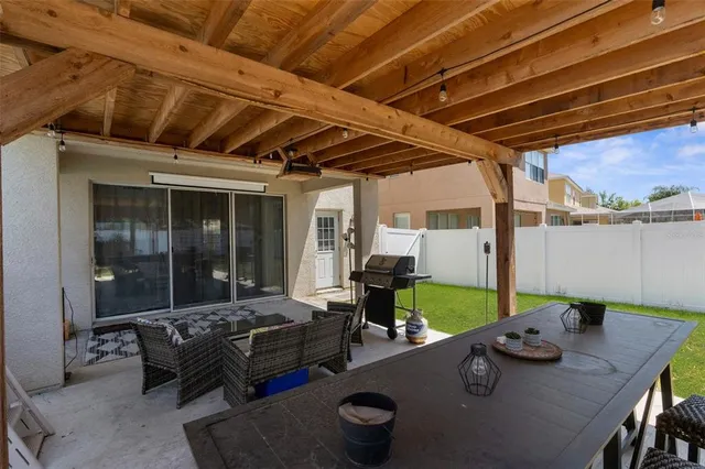 $345,000 | 951 Nodding Shade Drive, Brooksville, FL 34604