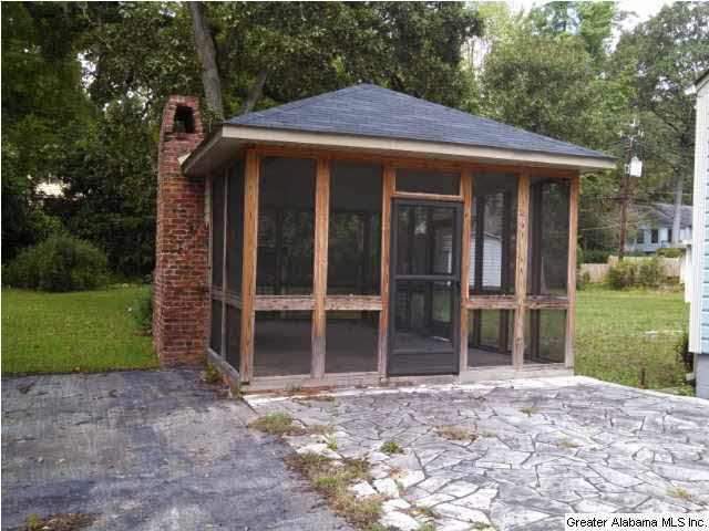 108 Woodland Road Bessemer, AL 35020 - Photo 18 of 21