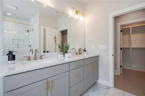 $824,900 | 1702 Eastside Parc Street, Atlanta, GA 30316
