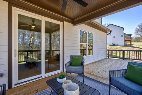 $824,900 | 1702 Eastside Parc Street, Atlanta, GA 30316