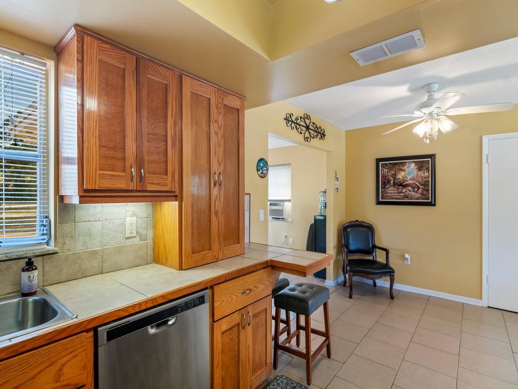 6801 Donlon Road Fort Pierce, FL 34951 - Photo 13 of 34