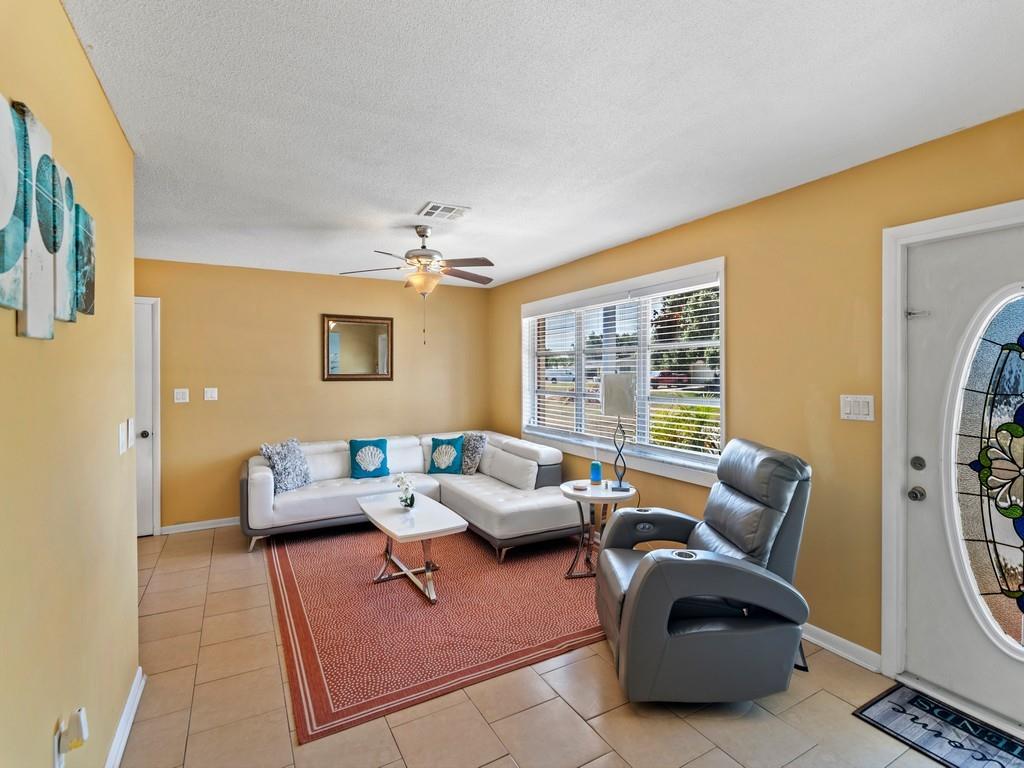 6801 Donlon Road Fort Pierce, FL 34951 - Photo 7 of 34