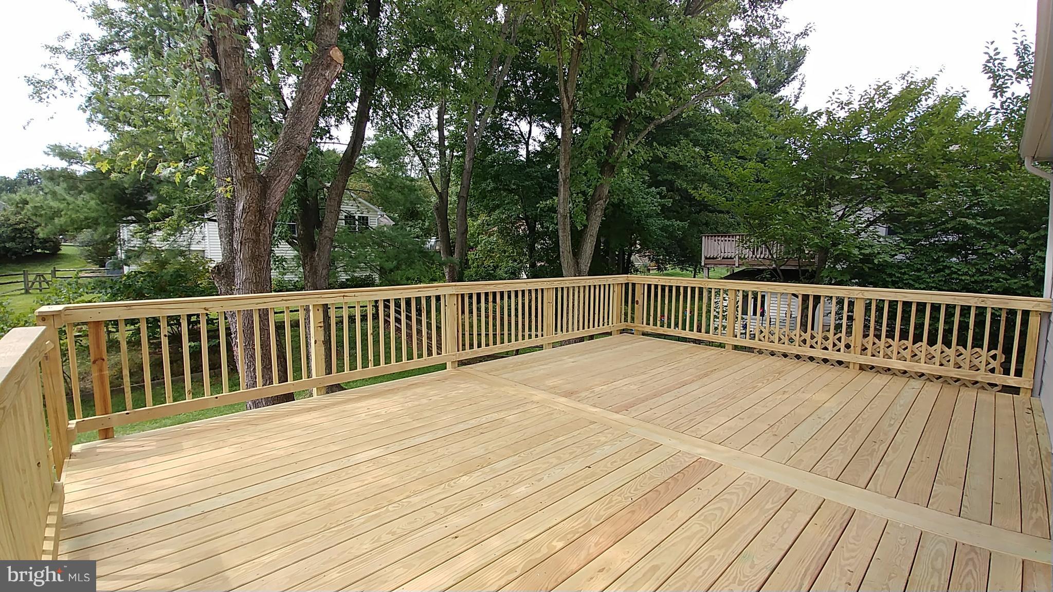 10452 Sweepstakes Road Damascus, MD 20872 - Photo 27 of 28 Deck