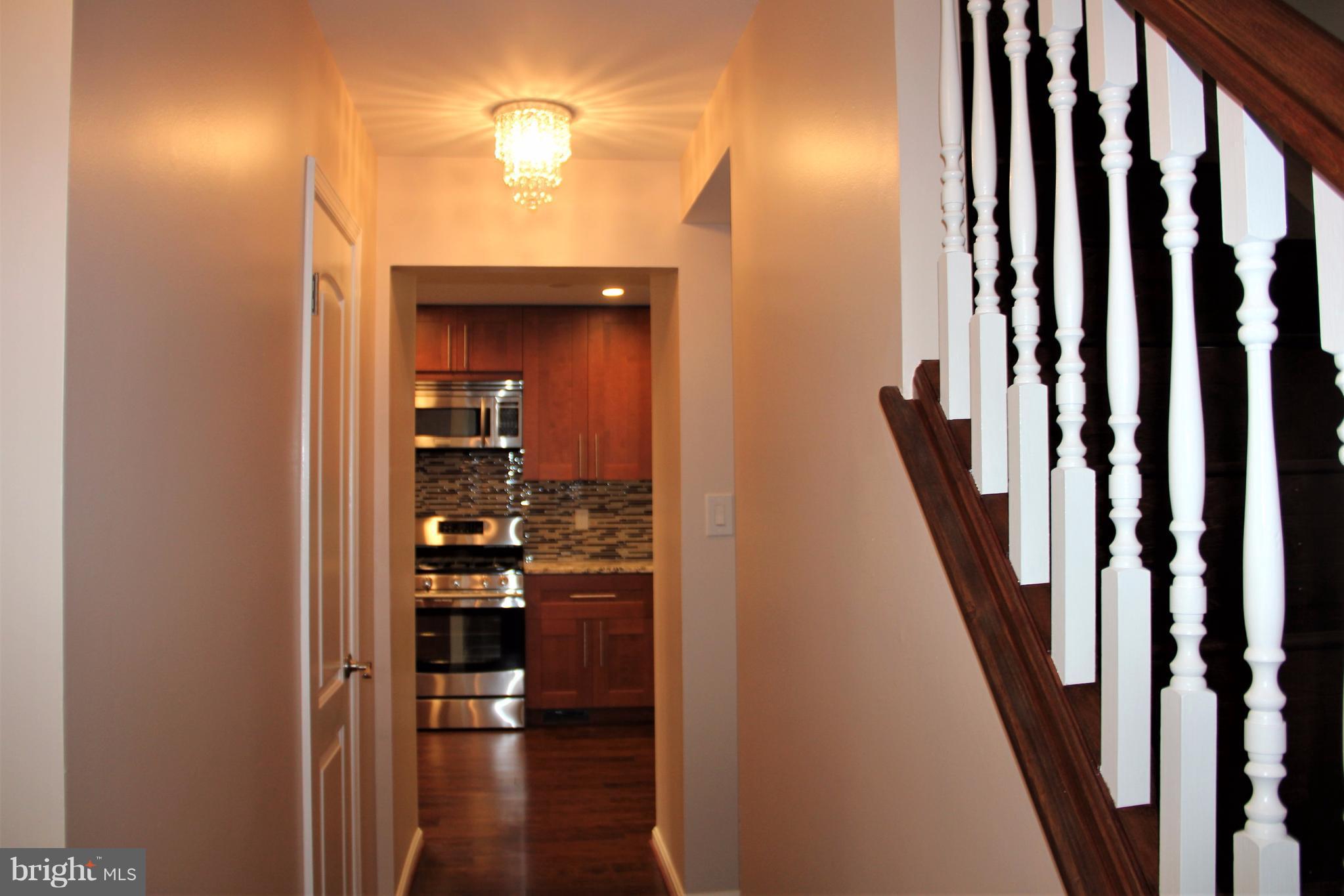 10452 Sweepstakes Road Damascus, MD 20872 - Photo 4 of 28 Interior (General)