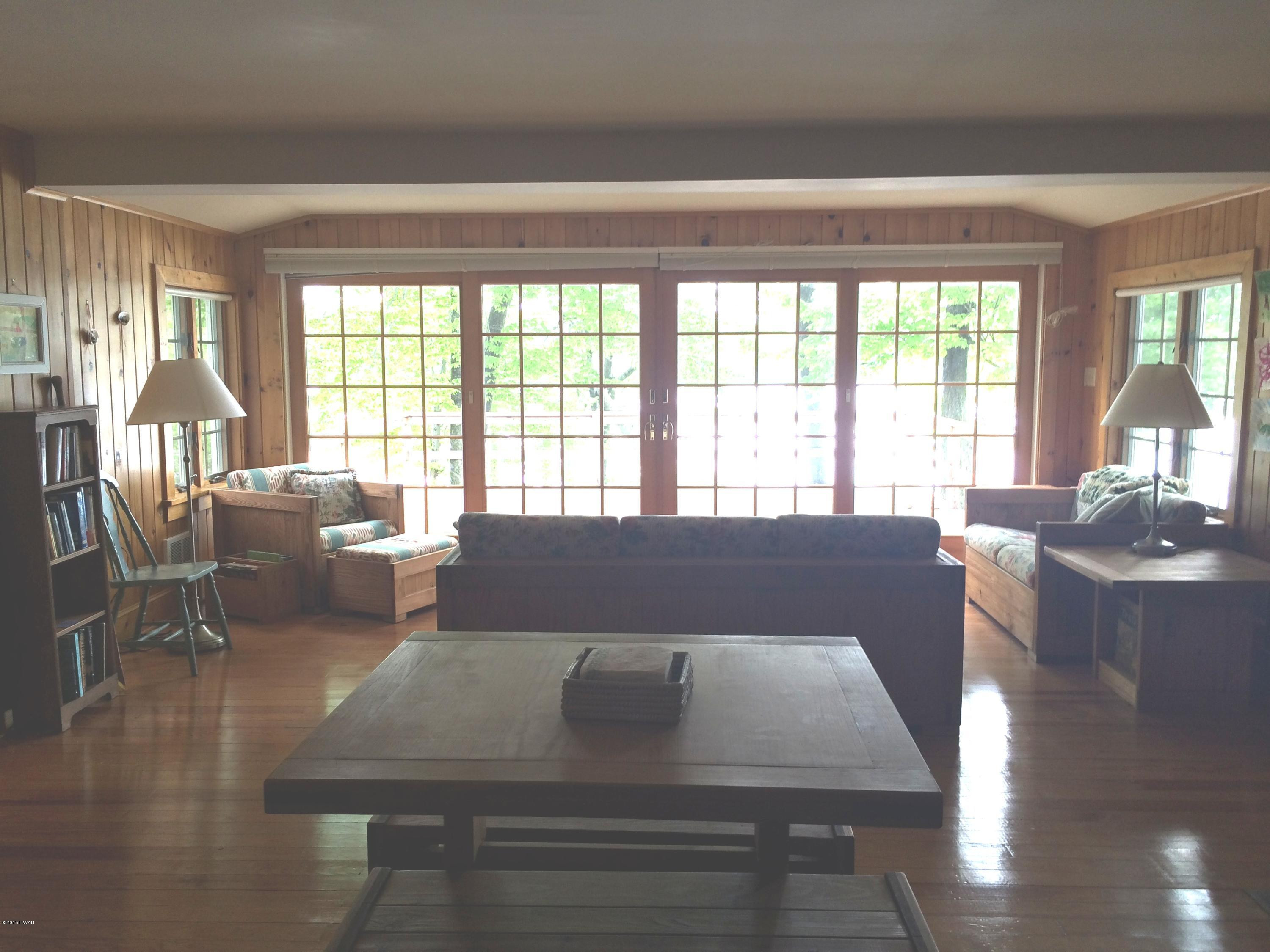144 Ridgefield Point Road Greentown, PA 18426 - Photo 7 of 11