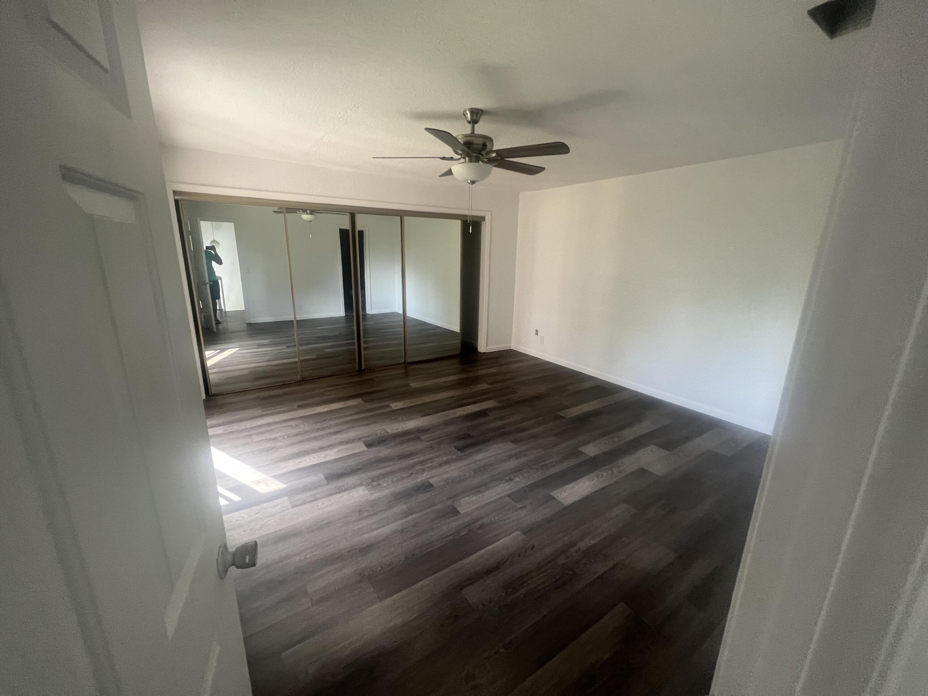 2956 Kirk Road Lake Worth, FL 33461 - Photo 5 of 8 IMG-7370