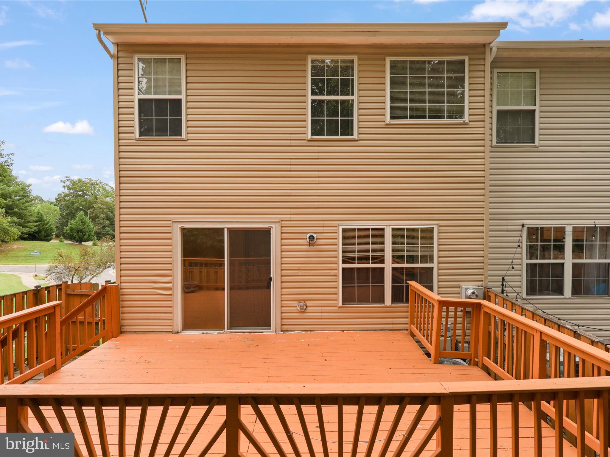 7700 Shadowcreek Terrace Springfield, VA 22153 - Photo 34 of 44