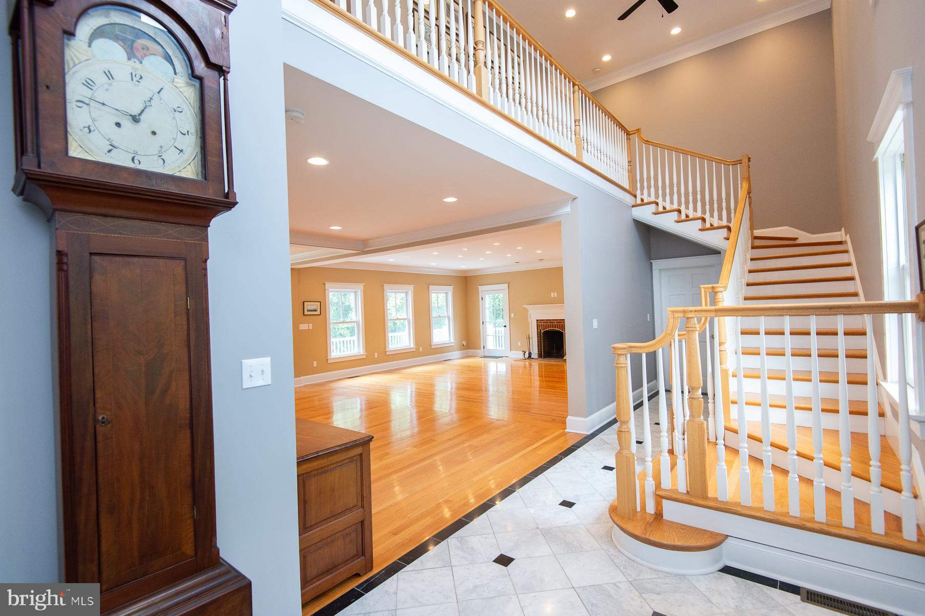 10494 Rich Neck Road Claiborne, MD 21624 - Photo 4 of 80 Side Entrance Foyer