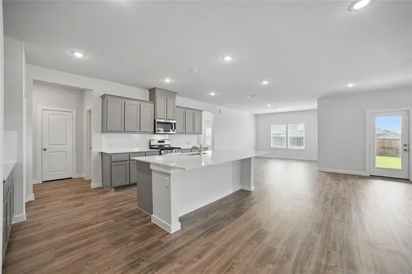 $429,990 | 809 Vineyard Way, Forney, TX 75126