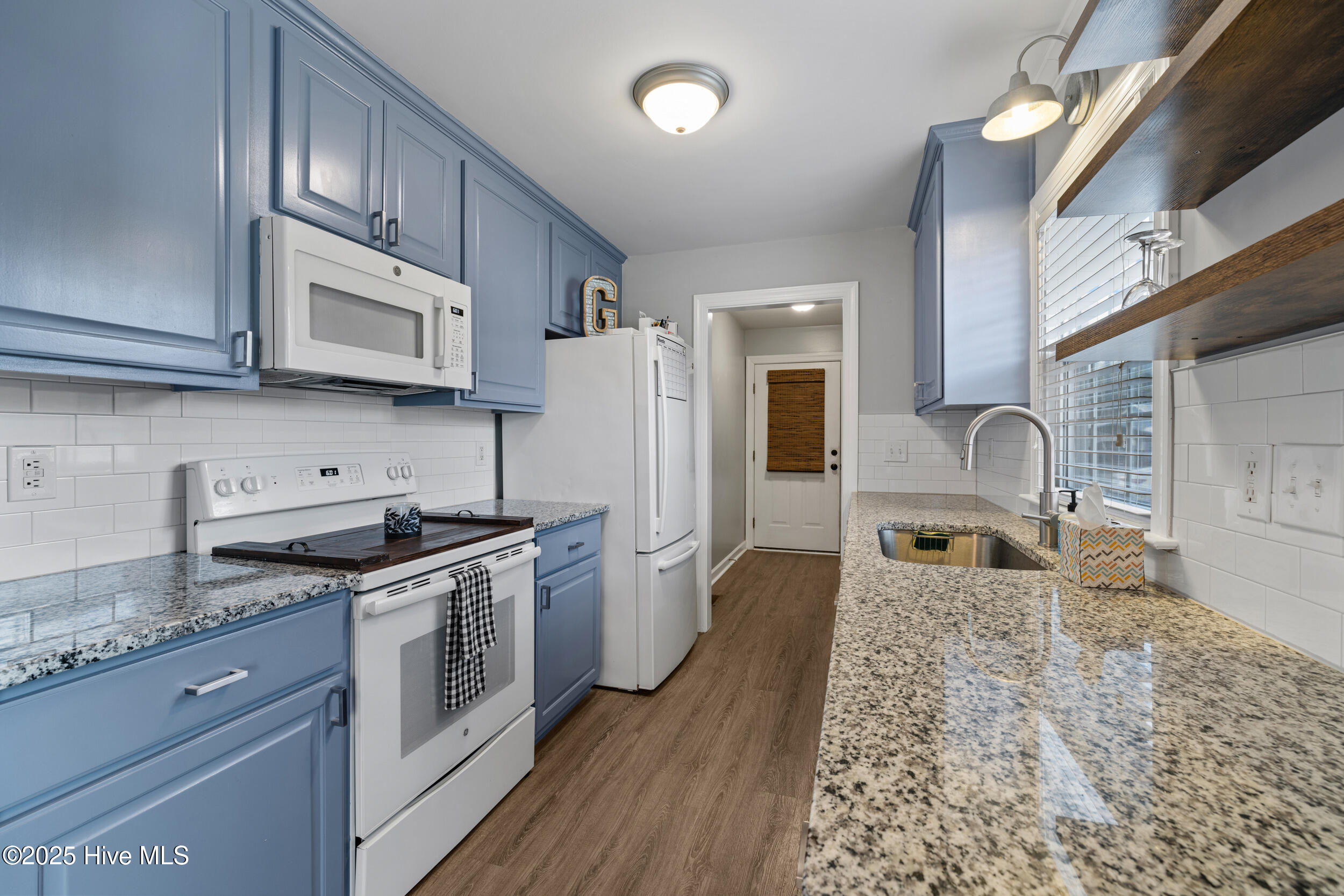 105 Olive Lane Mount Olive, NC 28365 - Photo 10 of 31 105 olive ln-mountolivenc-14