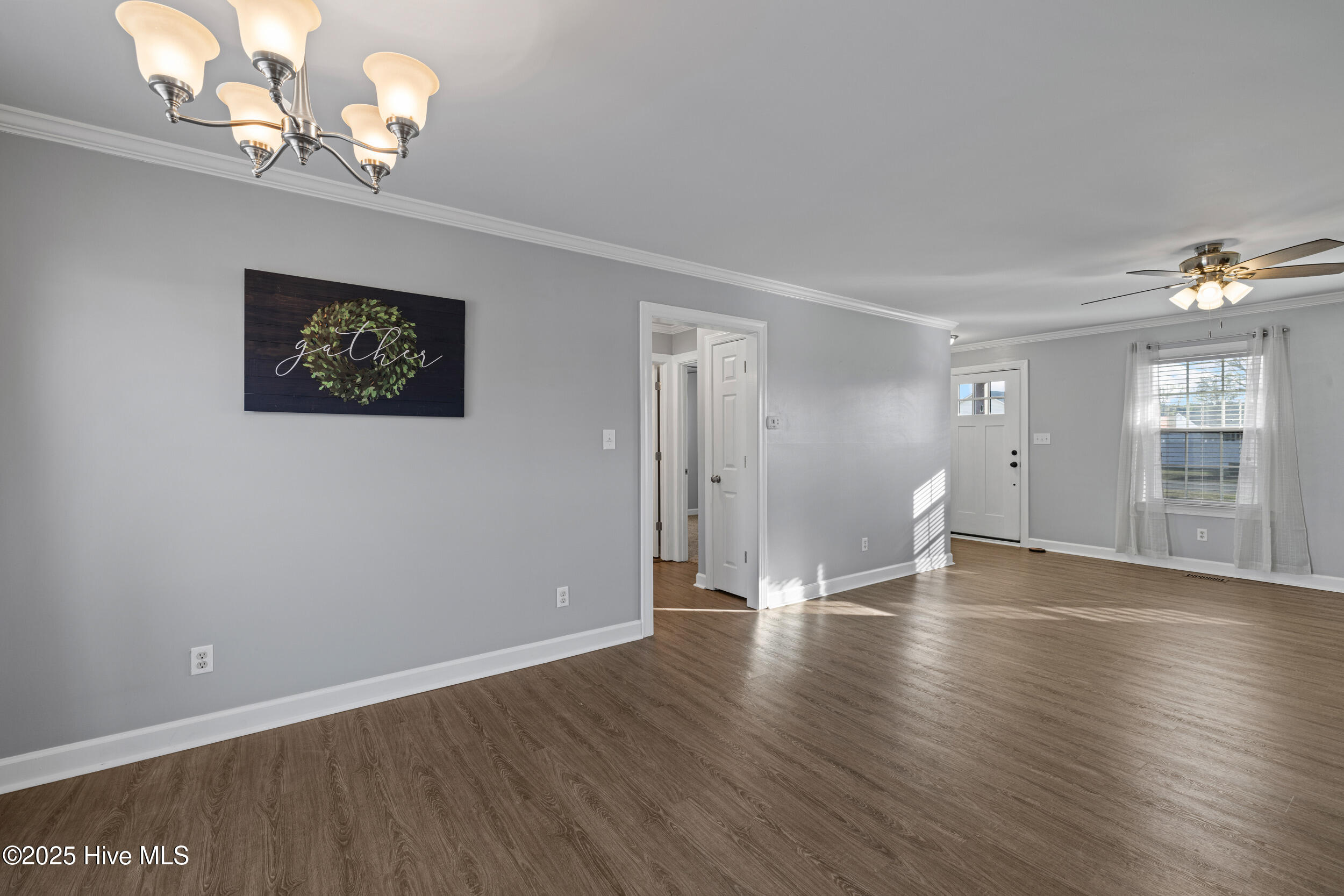 105 Olive Lane Mount Olive, NC 28365 - Photo 7 of 31 Living Room