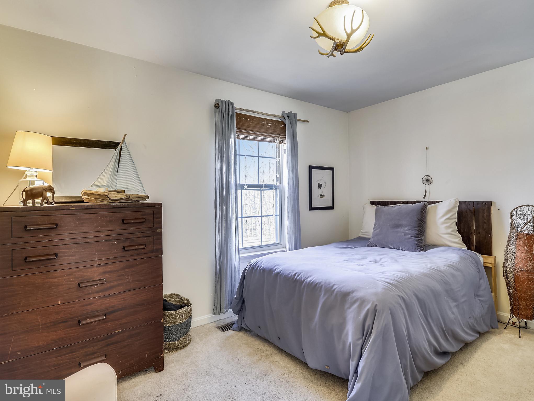 3613 Edgemont Street Edgewater, MD 21037 - Photo 26 of 62 Second bedroom
