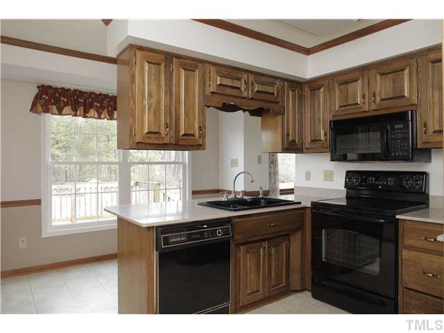 5421 Grasshopper Road Raleigh, NC 27610 - Photo 5 of 15 Gallery Image 5