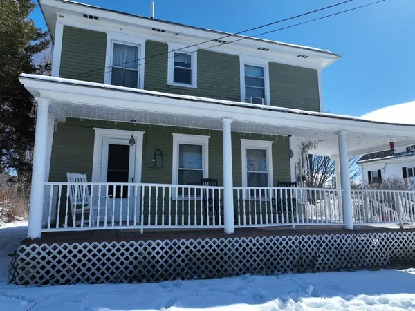 $285,000 | 44 Taylor Street, Newport, VT 05855