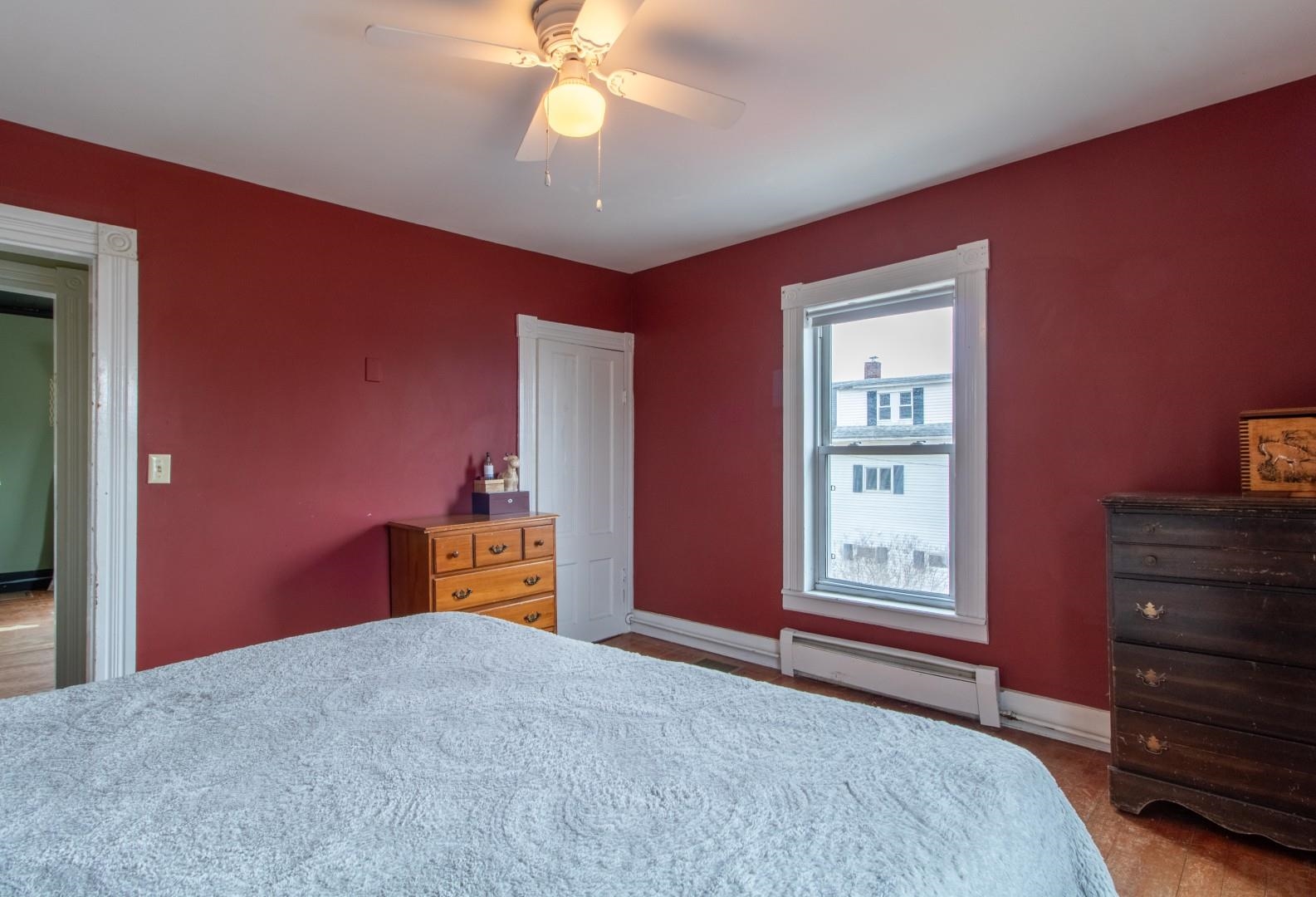 44 Taylor Street Newport, VT 05855 - Photo 21 of 36