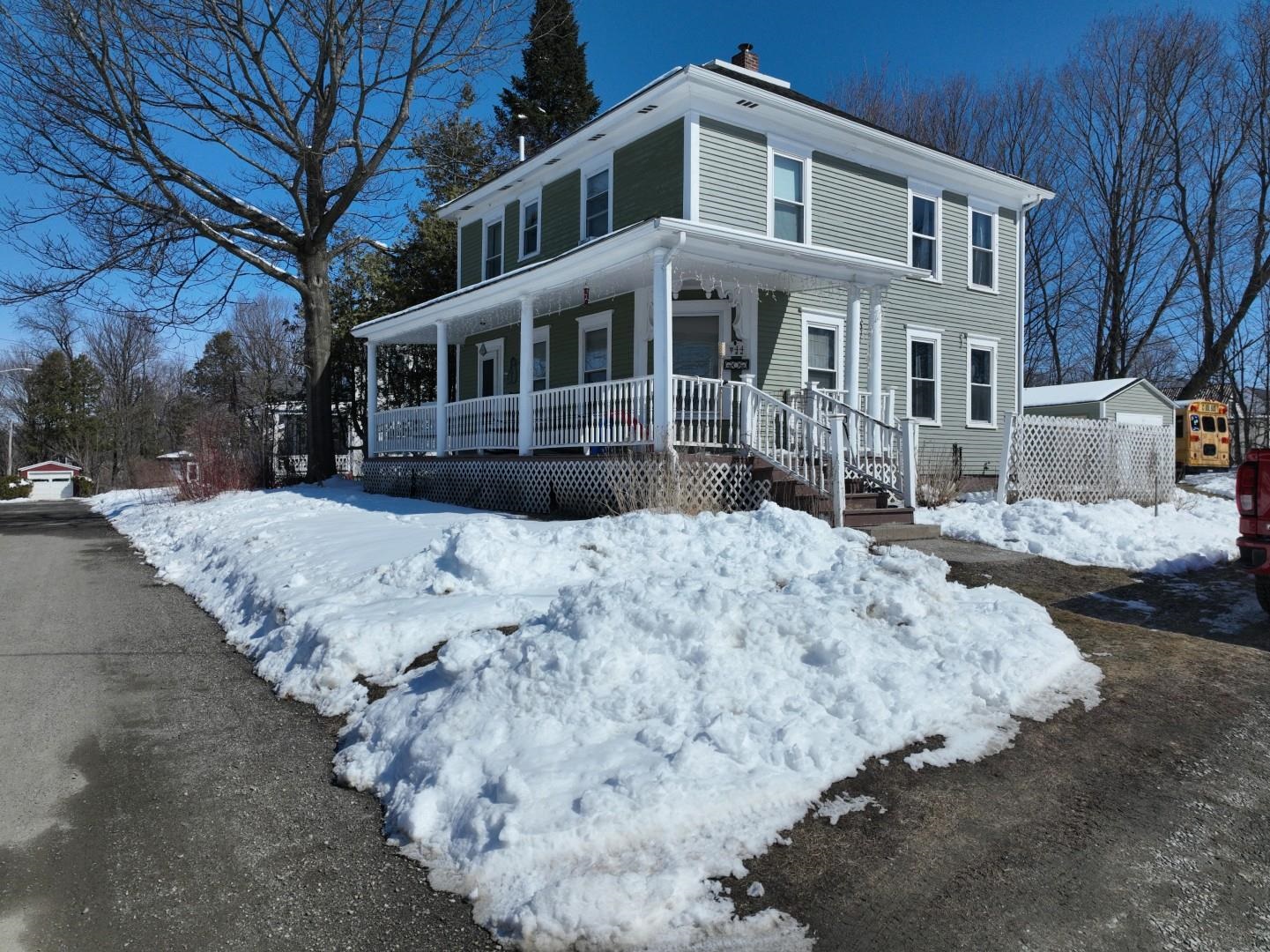 44 Taylor Street Newport, VT 05855 - Photo 30 of 36