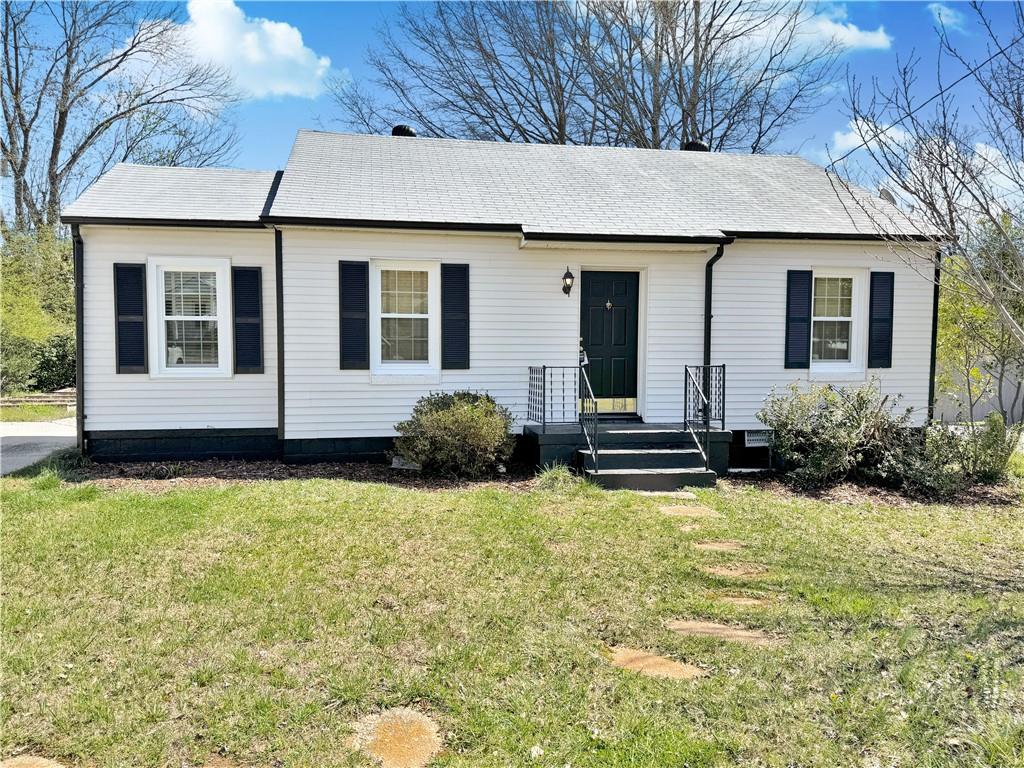 229 Aviation Road Southeast Marietta, GA 30060 - Photo 1 of 18 Gallery Image 1