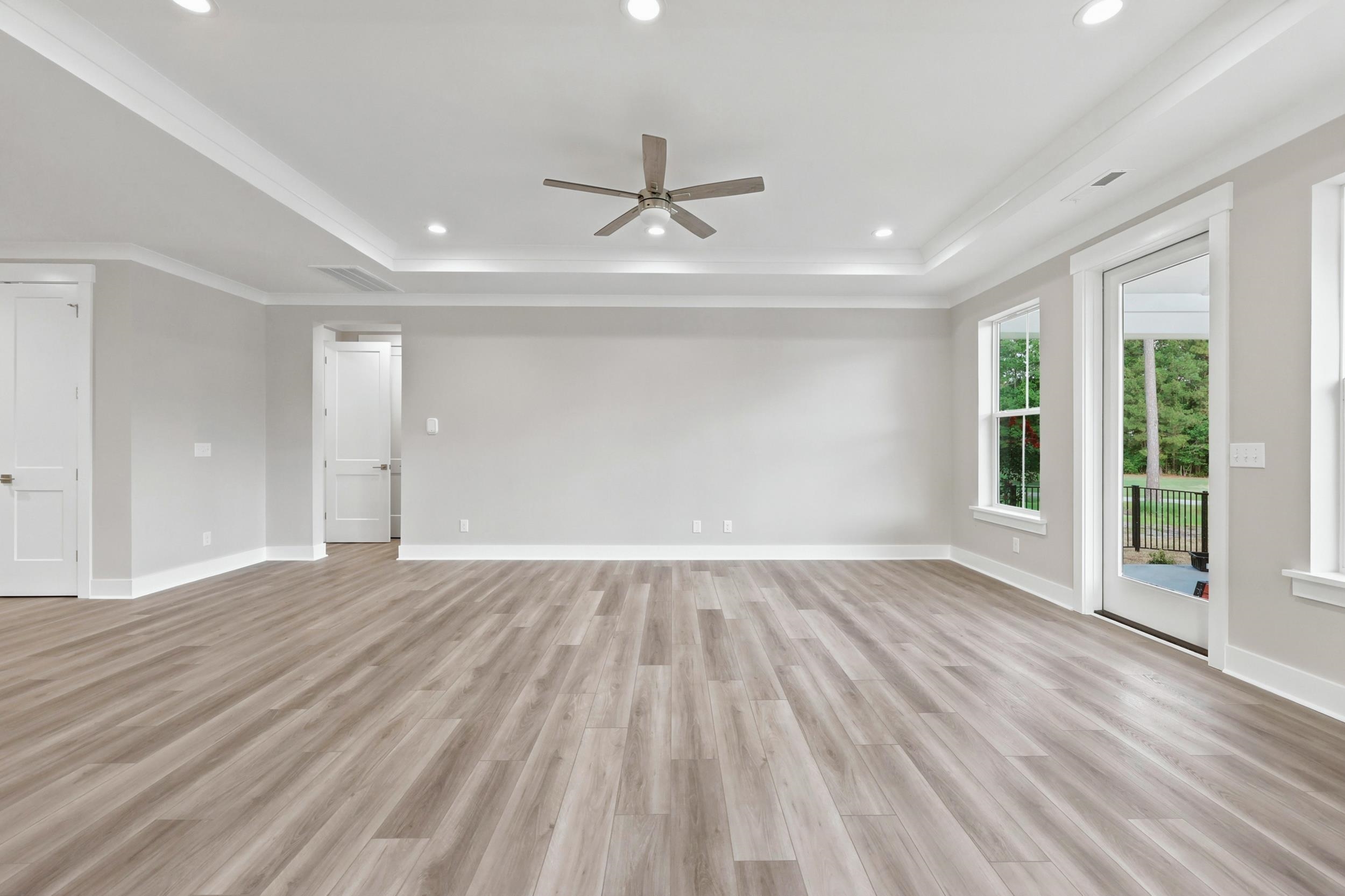 2012 Spring Valley Court Loris, SC 29569 - Photo 9 of 41