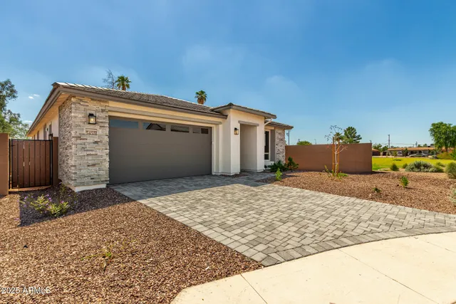 $529,995 | 5455 West Loma Lane, Glendale, AZ 85302