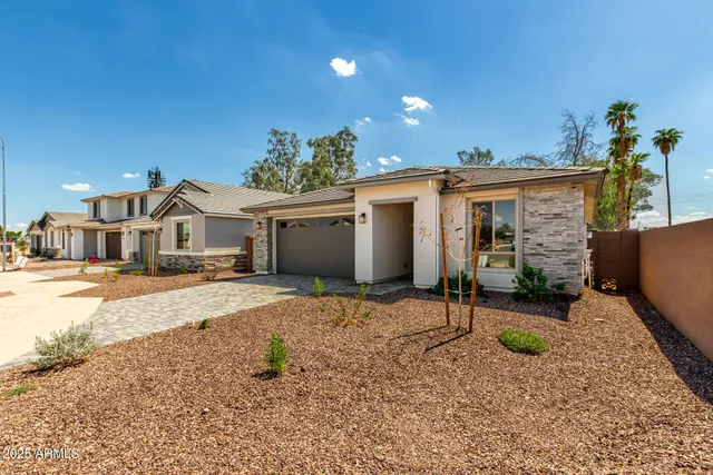 $529,995 | 5455 West Loma Lane, Glendale, AZ 85302