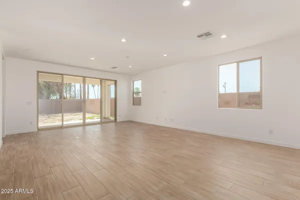 $523,995 | 5455 West Loma Lane, Glendale, AZ 85302