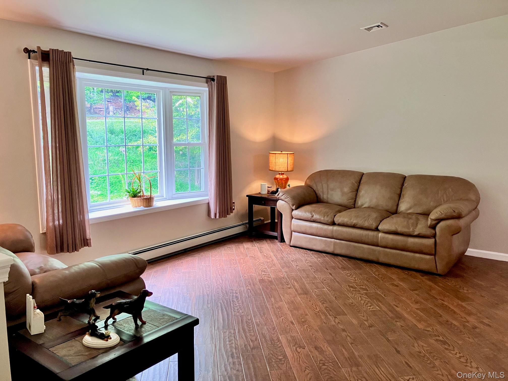 36 Carpenter Road New Hampton, NY 10958 - Photo 7 of 44 Gallery Image 7