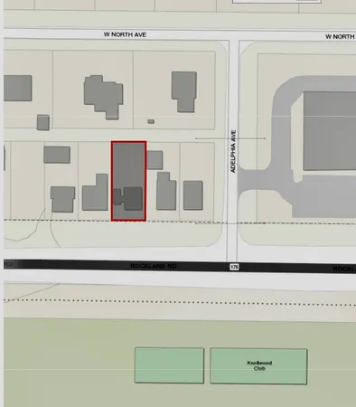 $350,000 | 905 Rockland Road, Lake Bluff, IL 60044