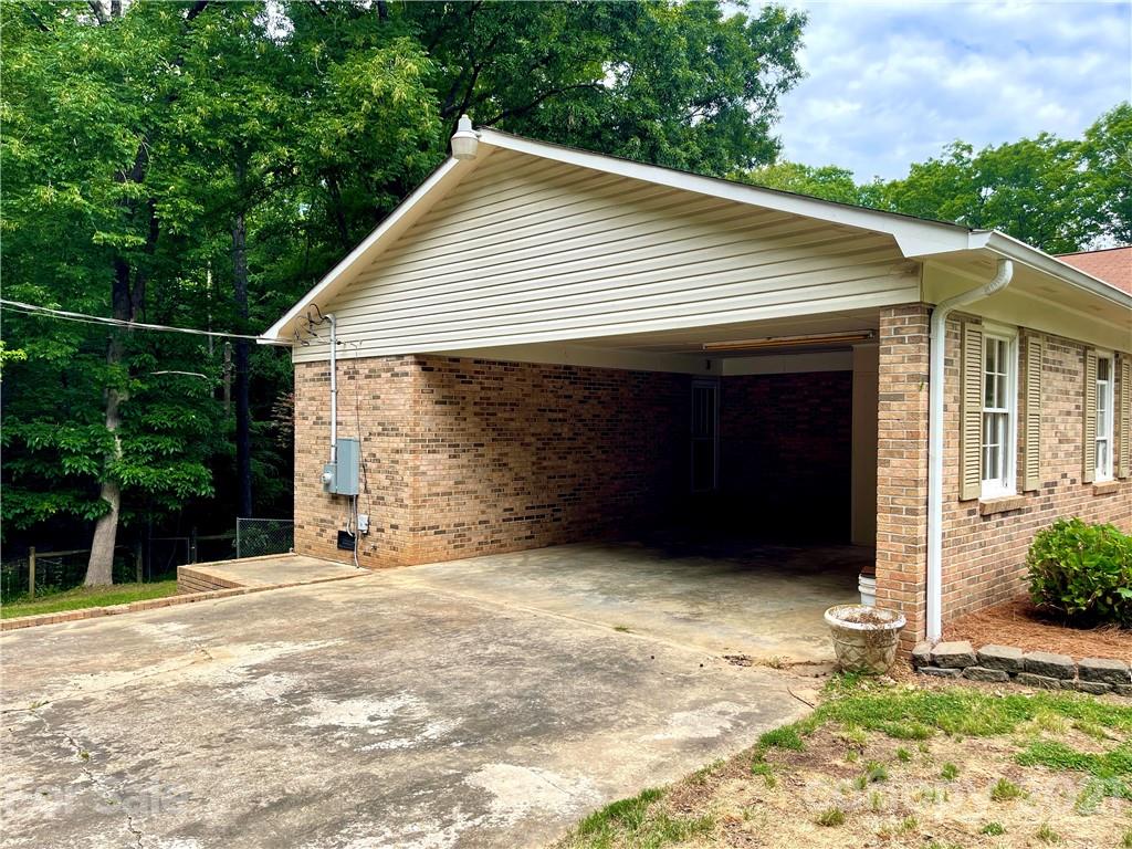 1237 State Rd S-29-180 Lancaster, SC 29720 - Photo 3 of 28 Gallery Image 3