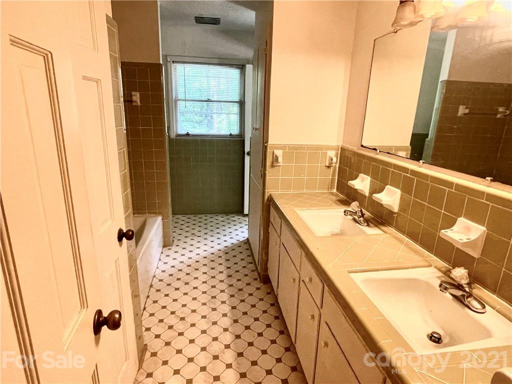 1237 State Rd S-29-180 Lancaster, SC 29720 - Photo 21 of 28 Gallery Image 21