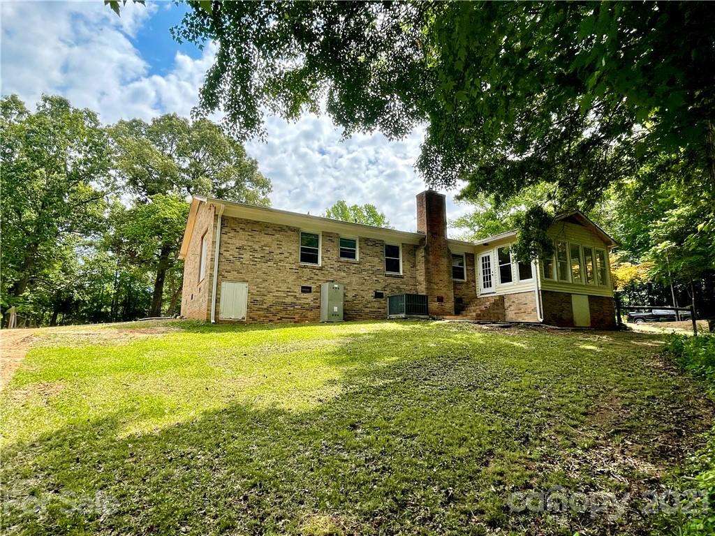 1237 State Rd S-29-180 Lancaster, SC 29720 - Photo 6 of 28 Gallery Image 6