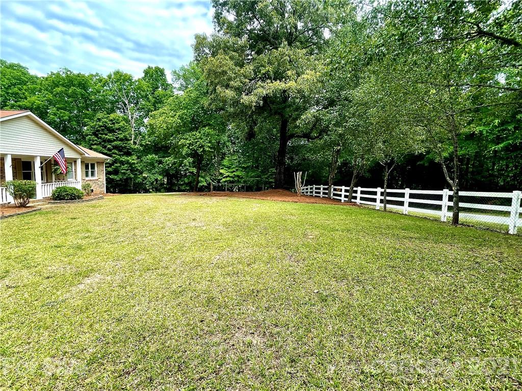 1237 State Rd S-29-180 Lancaster, SC 29720 - Photo 7 of 28 Gallery Image 7