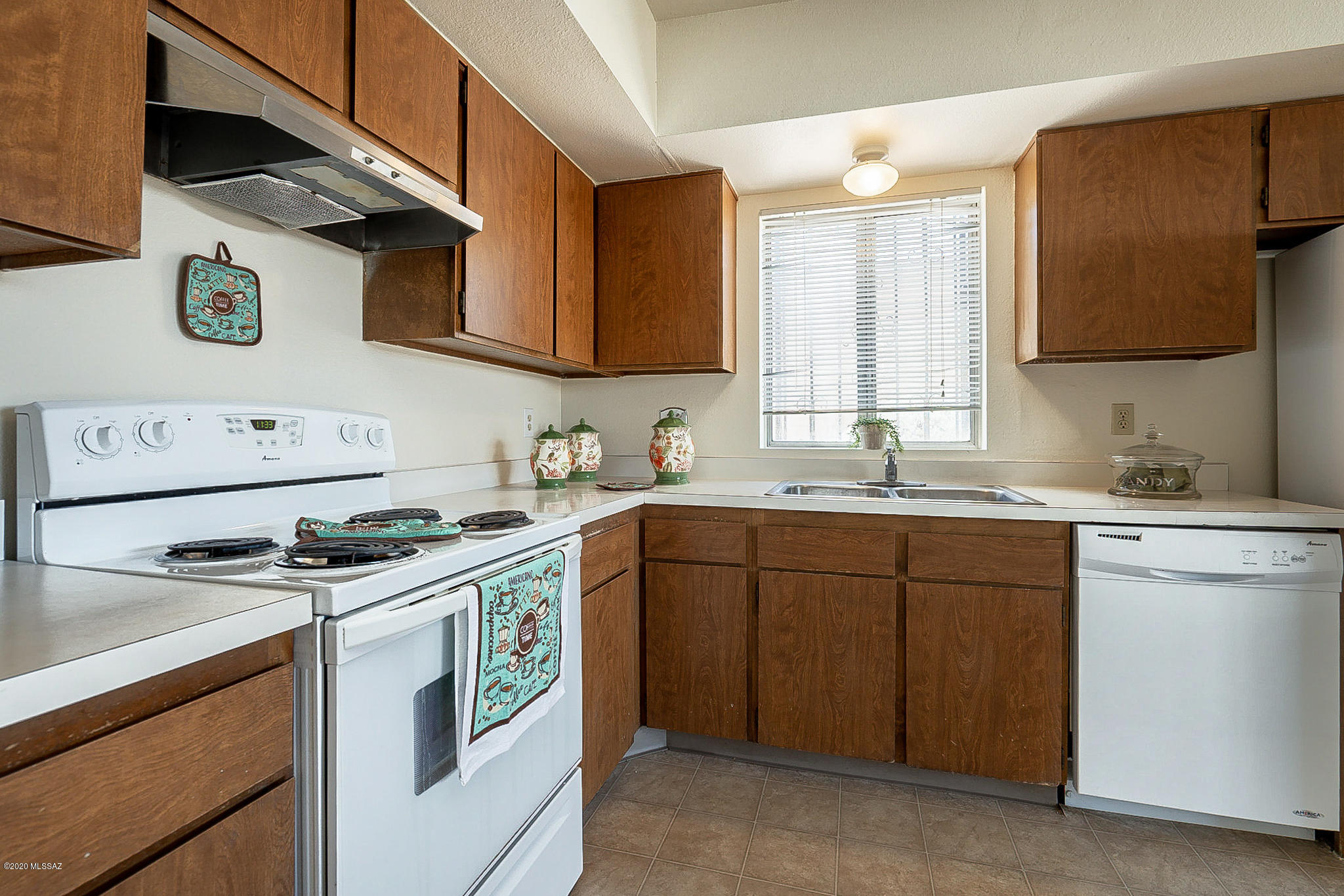 812 South Pantano Road Tucson, AZ 85710 - Photo 20 of 29 Gallery Image 20