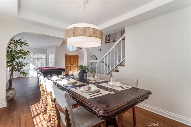 $949,000 | 29033 Shadow Valley Lane, Saugus, CA 91390