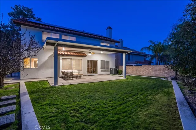 $949,000 | 29033 Shadow Valley Lane, Saugus, CA 91390