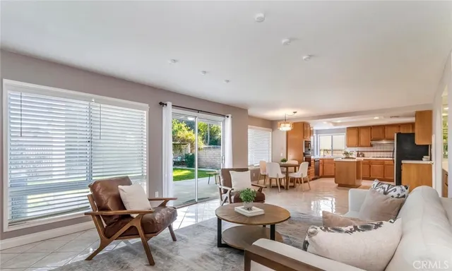 $949,000 | 29033 Shadow Valley Lane, Saugus, CA 91390