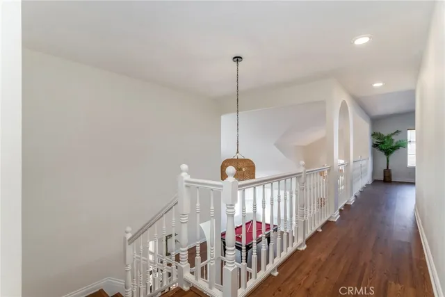 $949,000 | 29033 Shadow Valley Lane, Saugus, CA 91390