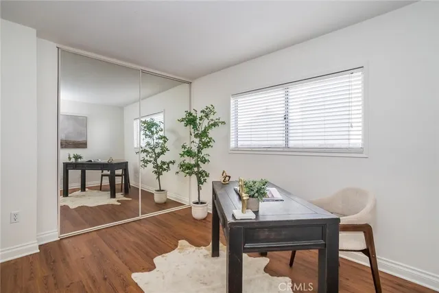 $949,000 | 29033 Shadow Valley Lane, Saugus, CA 91390