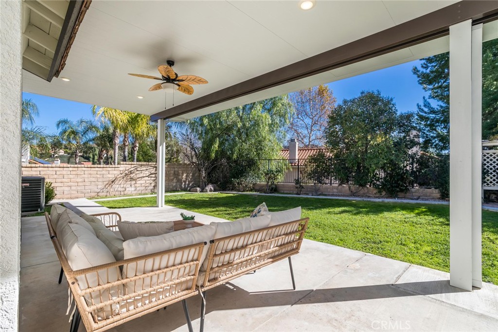 29033 Shadow Valley Lane Saugus, CA 91390 - Photo 52 of 73