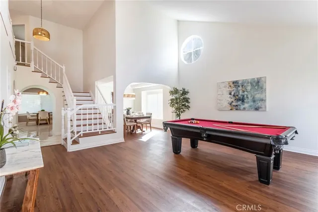 $949,000 | 29033 Shadow Valley Lane, Saugus, CA 91390