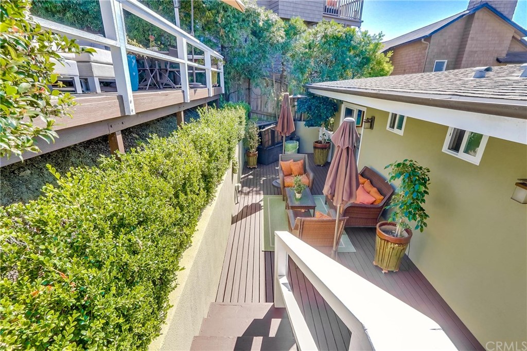 737 Griffith Way Laguna Beach, CA 92651 - Photo 26 of 38
