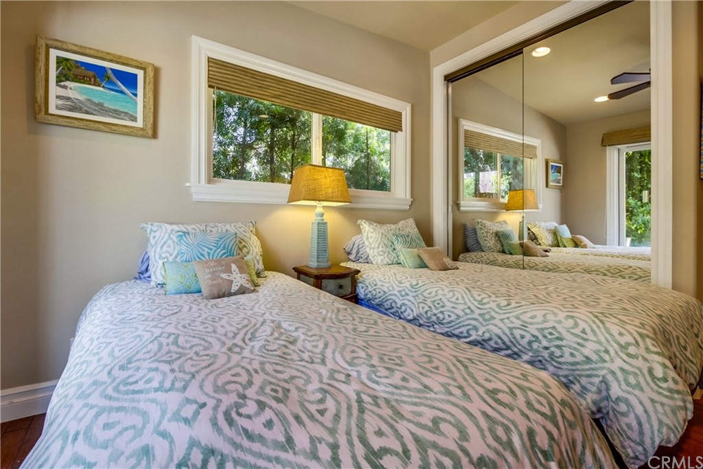 737 Griffith Way Laguna Beach, CA 92651 - Photo 10 of 38