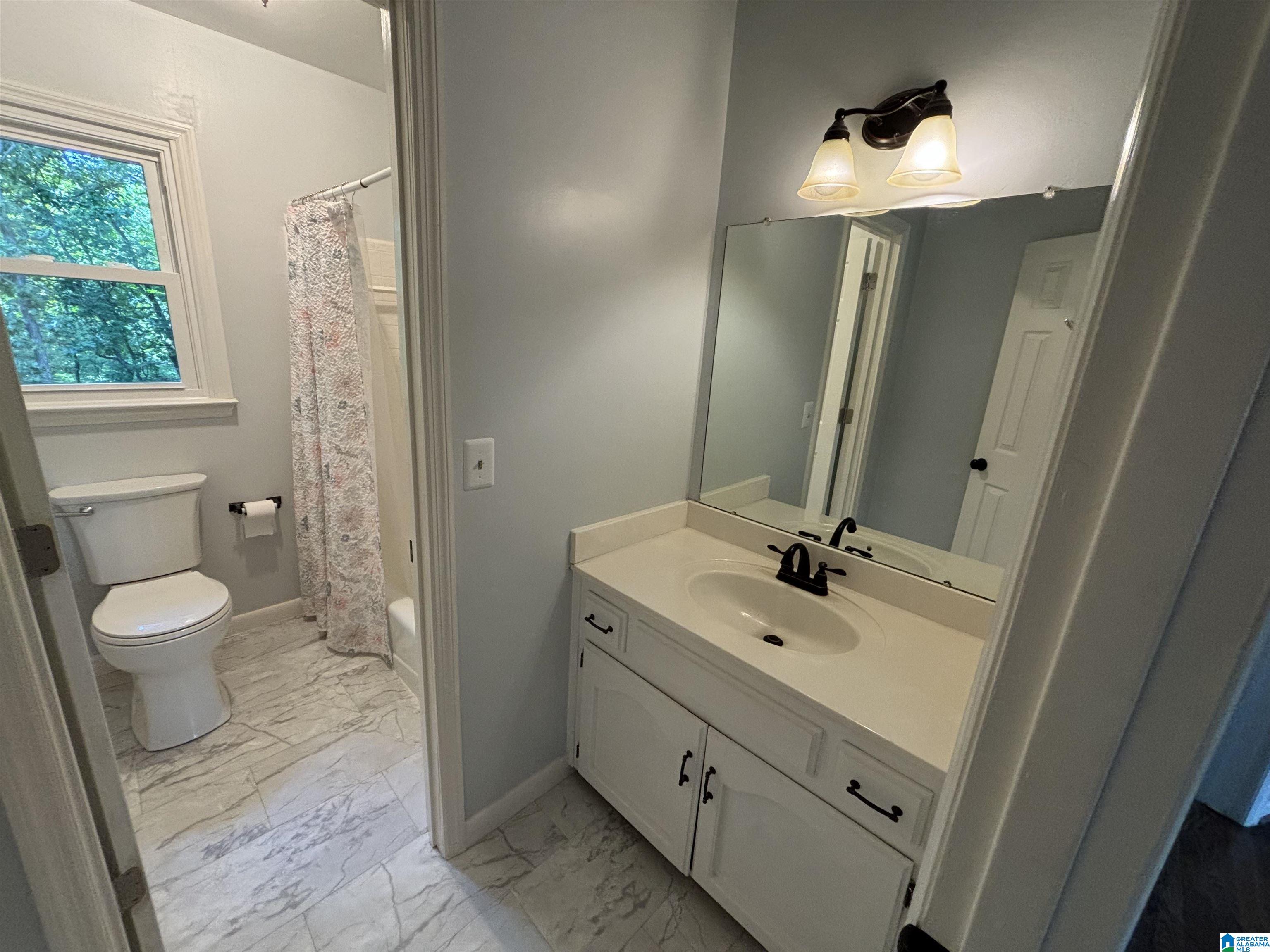 202 Newgate Circle Alabaster, AL 35007 - Photo 18 of 19
