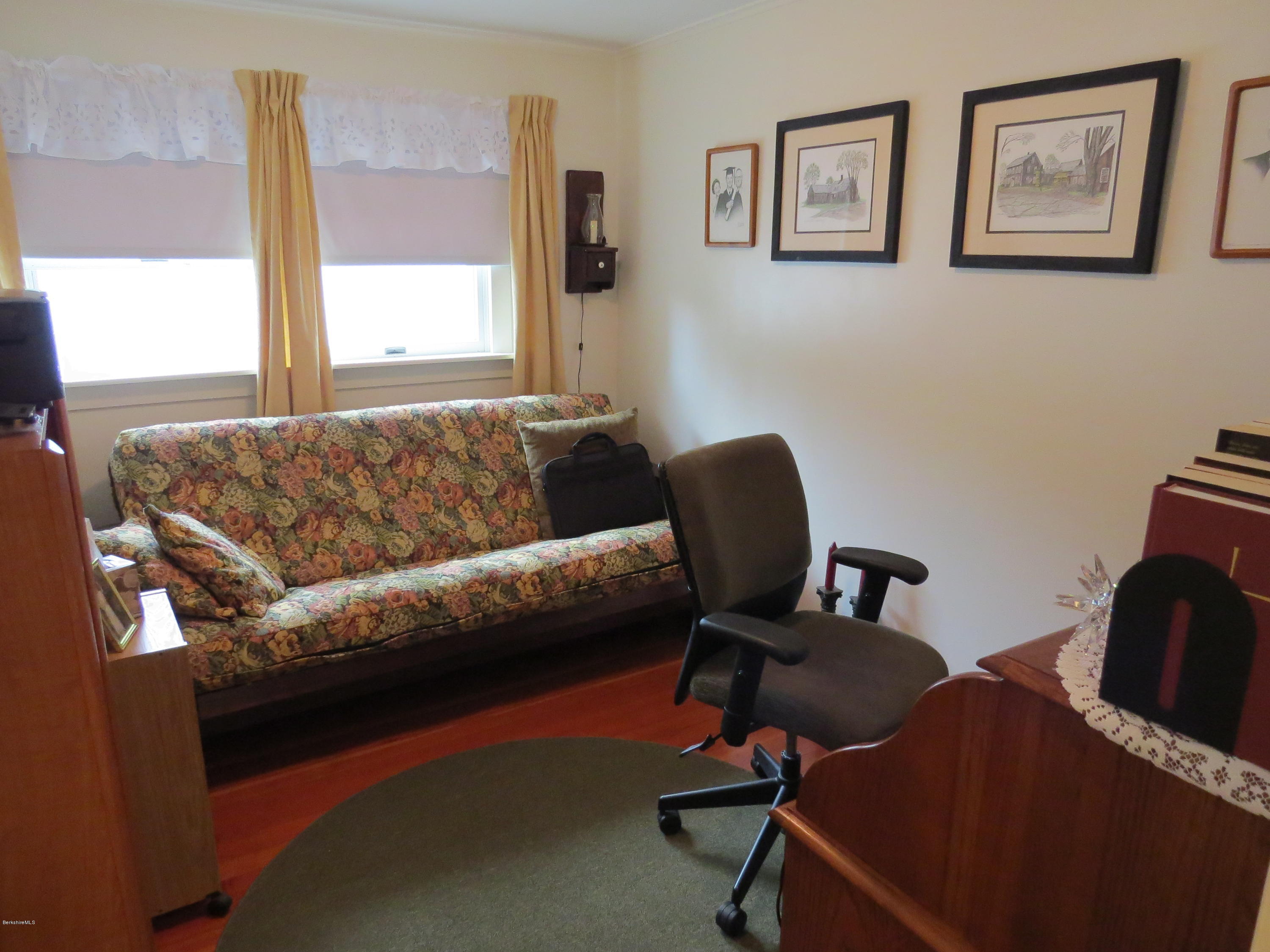 314-320 State Road North Adams, MA 01247 - Photo 45 of 72 Fourth Apt Living