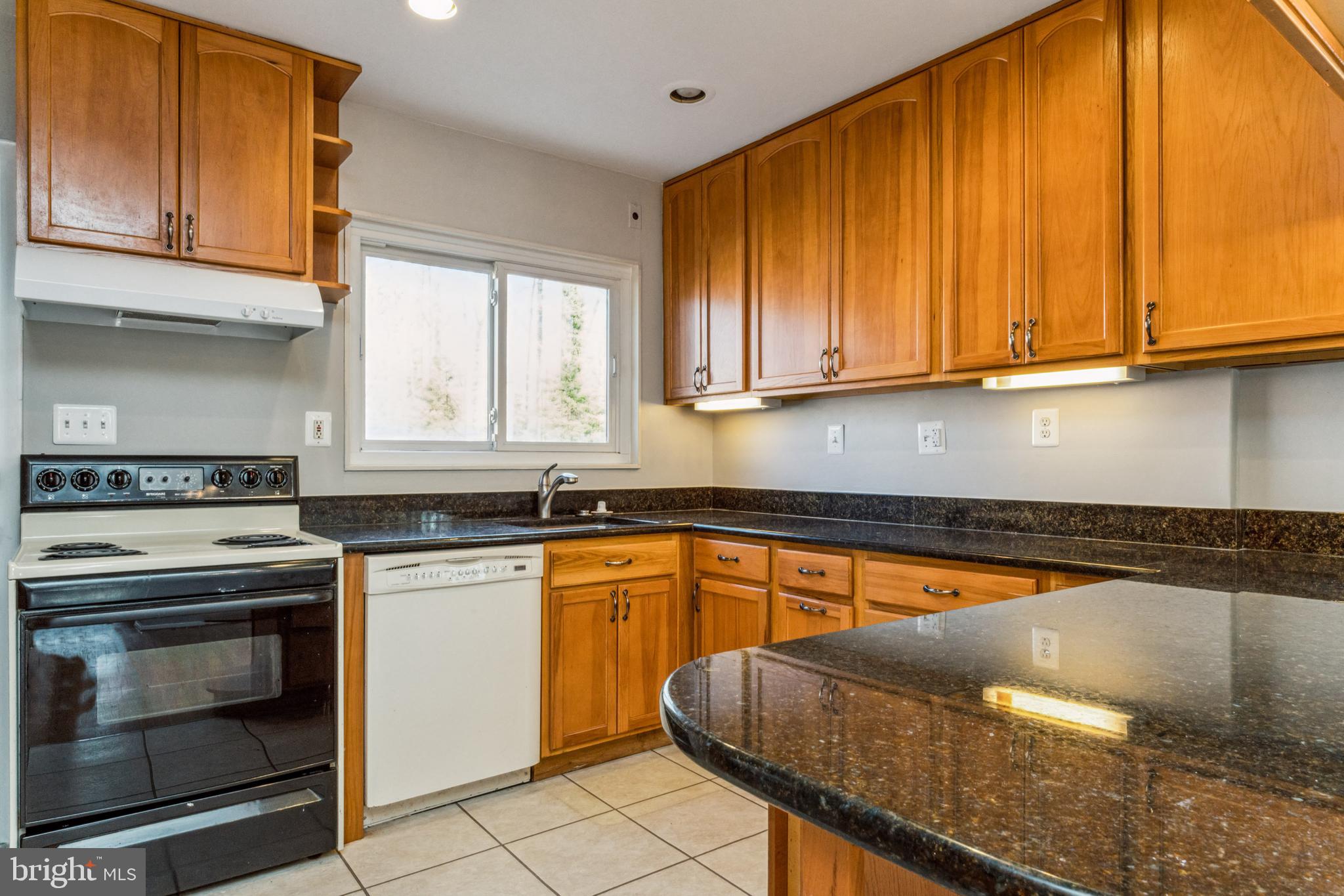 5424 Ferndale Street Springfield, VA 22151 - Photo 15 of 34