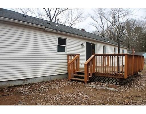 98 Bretton Road Springfield, MA 01119 - Photo 5 of 25 a view of a house with a yard
